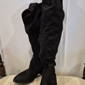 Black Over-the-Knee Boots